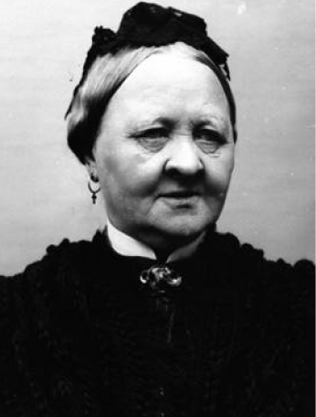 Amalia Eriksson portrait (B&W)